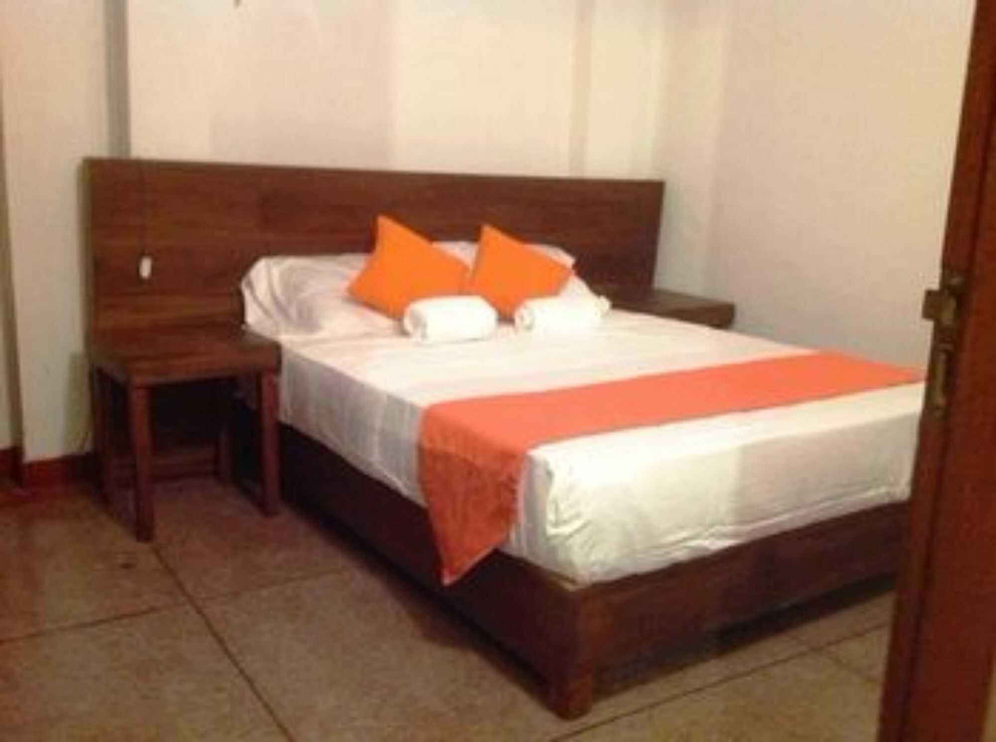 Tree Breeze Inn Kandy Eksteriør billede