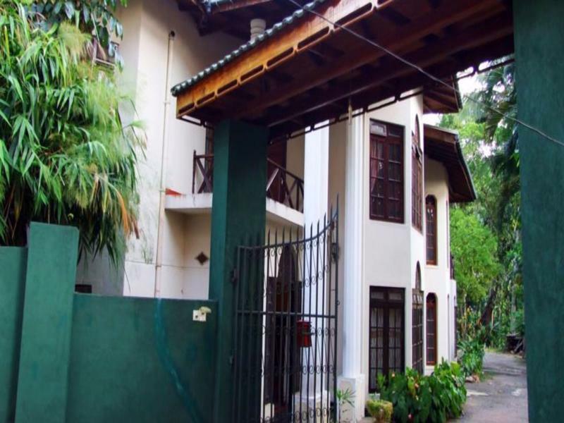 Tree Breeze Inn Kandy Eksteriør billede